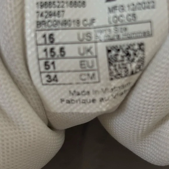 MENS NEW BALANCE WHITE BASKETBALL 650 R
DESIGN LOW TOP LACE UP SZ 16 - Picture 10 of 11